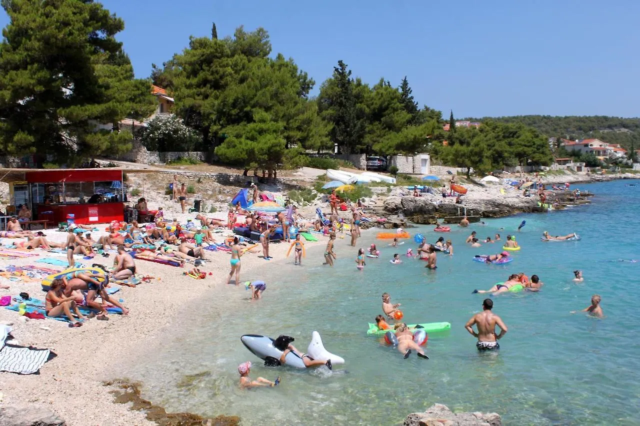 Apartments With A Parking Space Okrug Gornji, Ciovo - 7546 Trogir Kroatien