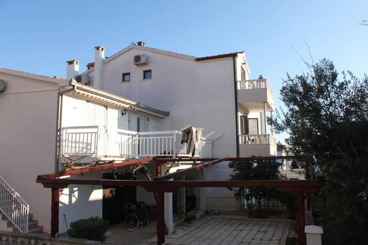 Apartments With A Parking Space Okrug Gornji, Ciovo - 7546 Trogir