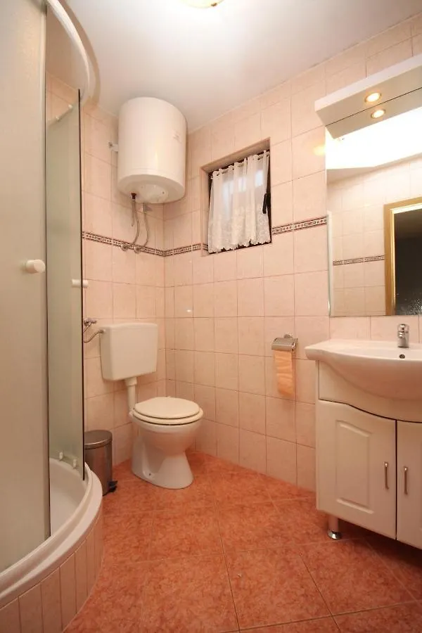 Apartments With A Parking Space Okrug Gornji, Ciovo - 7546 Trogir